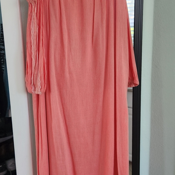 Cute Boutique Dress - Picture 3 of 3